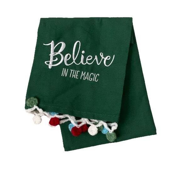 Hallmark Christmas Santa Ceramic Cookie Plate and Kitchen Towel Believe In Magic - Picture 5 of 10